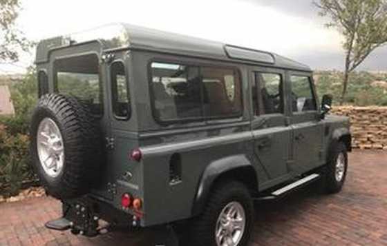 2016 Land Rover Defender 110 TD SW - Urgent sale