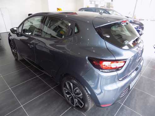 2016 Renault - Clio IV 900T (66kW) Dynamique 5 Door