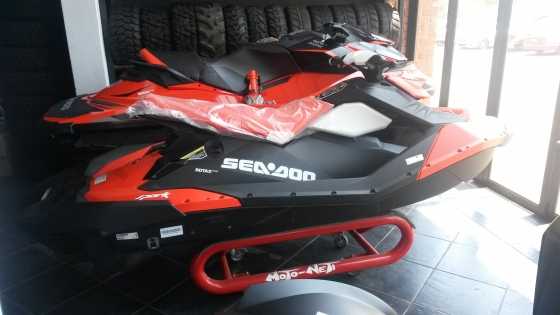 2016 Seadoo Spark 3Up 900 90 HP IBR.