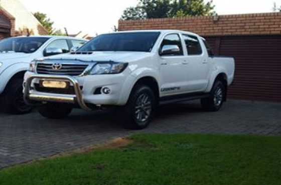 2016 Toyota 3.0 AT 4x2 Legend 45