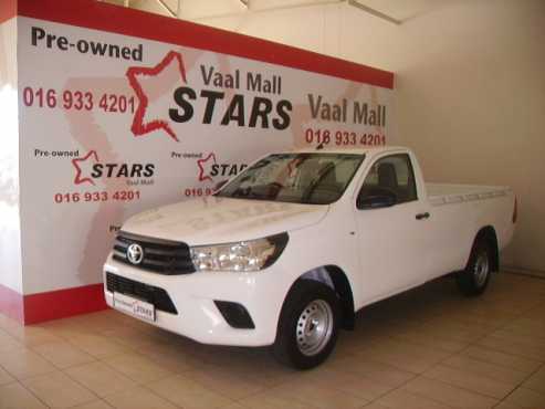 2016 White Toyota Hilux 2.4 GD 5MT Single Cab with 1100KM