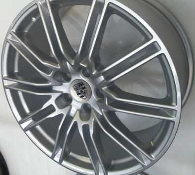 22 INCH PORSCHE CAYENNE MAGS WITH TYRES