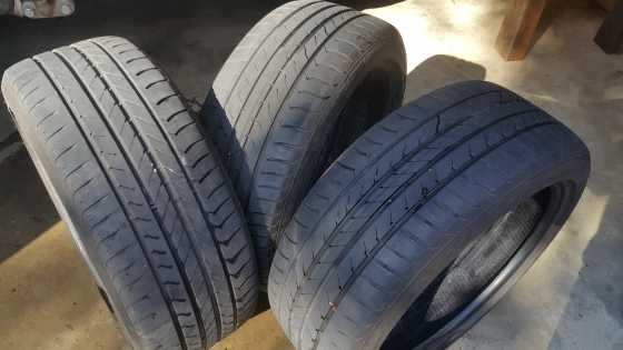 225 x 45 x 18quot Goodyear RunFlats