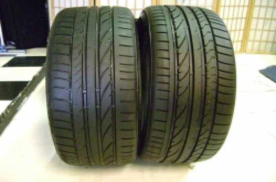 23535 r19 X 2 Bridgestone Potenza Tyres(90 tre