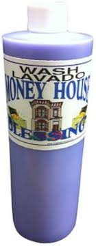 Snadawana Oil is a powerful traditional spiritual oil used for love, attraction, money, and luck. Known across Africa for its strong energy, this sacred oil is hand-blessed by traditional healers like Dr. Esatukayo to help you gain favor, success, an