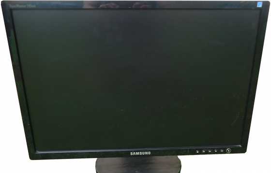 24quot Samsung LCD (To swop)
