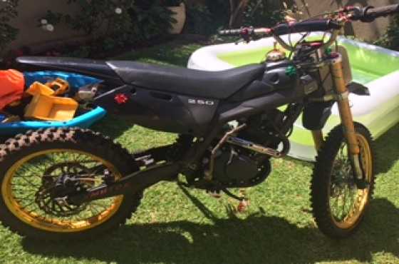 250cc Off road Big boy bike fore sale