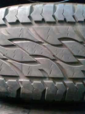 2656517 Bakkie tyres excellent condition at 850 each,just have a look.