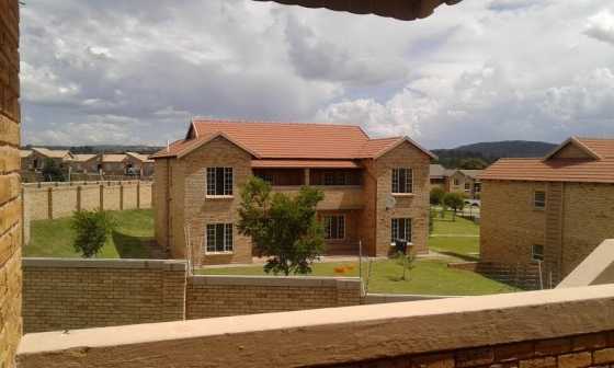 2bed and 1bath apartment in honeydew