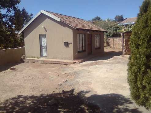 2bed House for sale in Soshanguve M Close to TUT