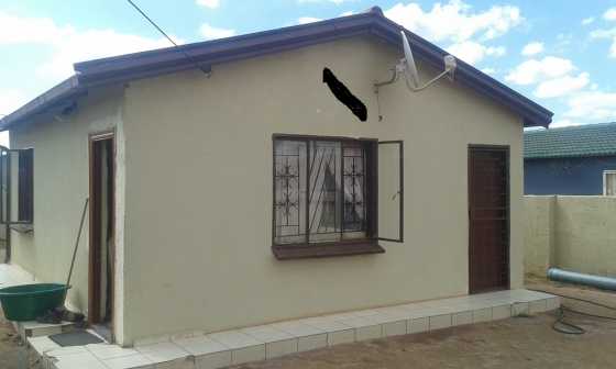 2BEDROOM HOUSE AT SOSHANGUVE EXT 13