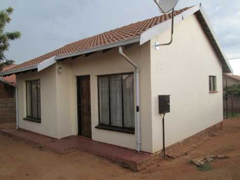 2BEDROOM HOUSE AT SOSHANGUVE WW