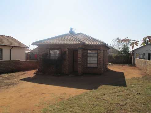 2BEDROOM HOUSE AT SOSHANGUVE XX AVAILABLE TO RENT