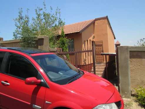 2BEDROOM HOUSE AVAILABLE TO RENT AT SOSHANGUVE BLOCK M