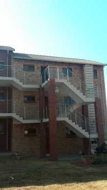 2nd floor townhouse available for rent