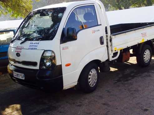 2nd Owner Kia 27000 2009  - New Engine