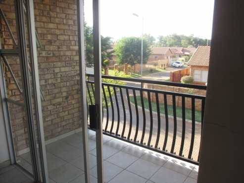 2x Sectional Title 2 bedroom upper class flats available in Theresapark