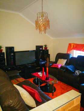 3 Bed room house for rent in Chantelle Akasia