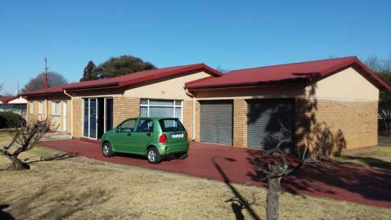 3 Bed Room House To Let In Beyers Park Boksburg