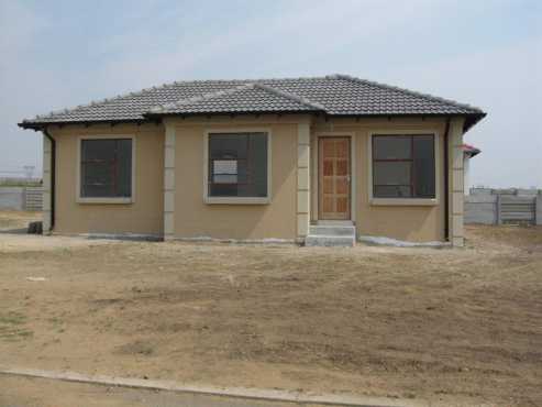 3 bedroom and 1 bathroom