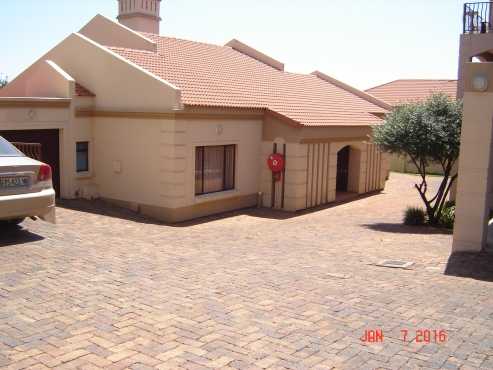 3 Bedroom Apartment in Secure Complex