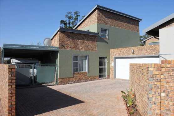 3 Bedroom Cluster for Sale in Pomona, Kempton Park