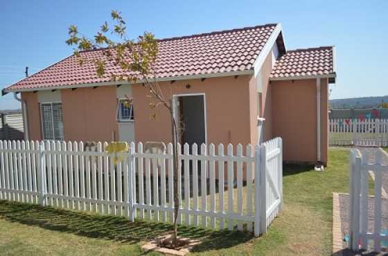 3 Bedroom House For Sale in Gem Valley Ext3, Apply now