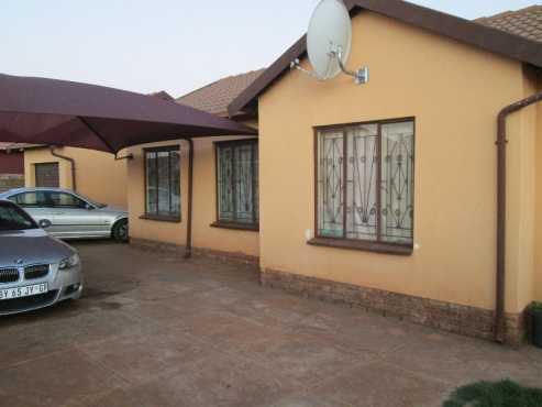 3 bedroom house for sale in Soshanguve Block xx