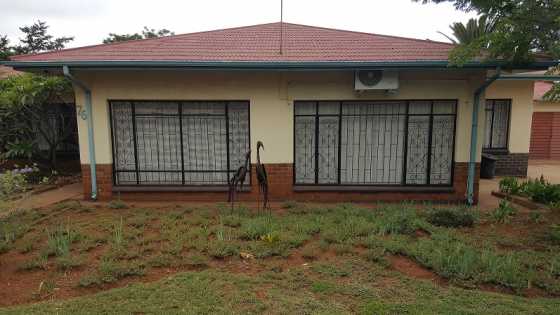 3 Bedroom house for sale in Valhalla