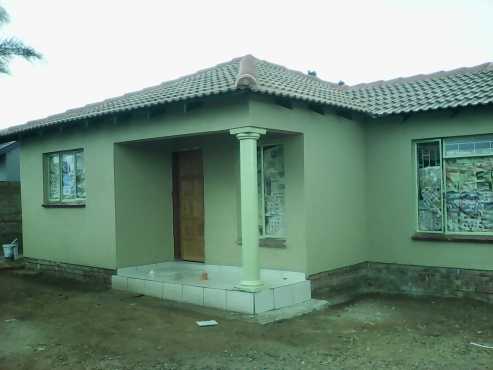 3 bedroom house for sale or to rent in soshanguve block GG,renovated,big yard