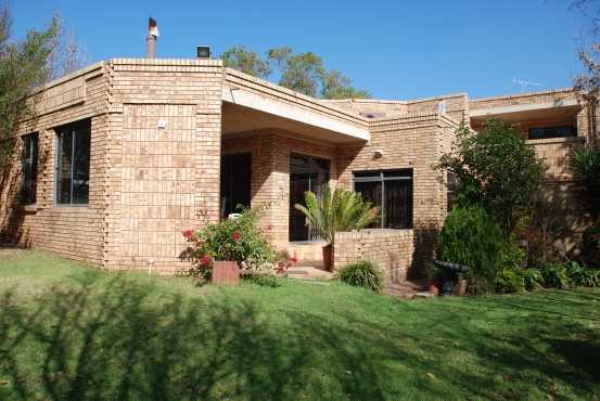 3 BEDROOM HOUSE IN CENTURION