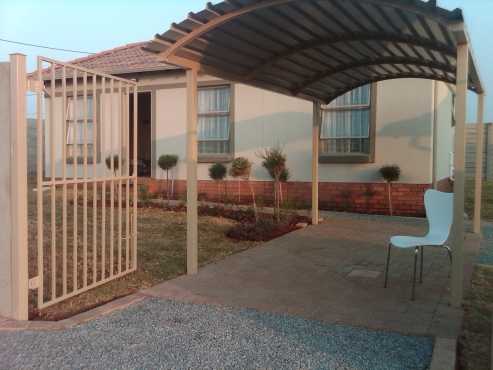 3 bedroom house on sale with security system at LeopardRock