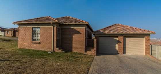 3 bedroom to rent in Olievenhoutbosch