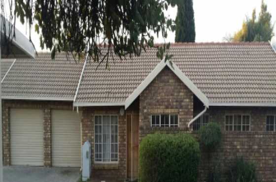 3 bedroom townhouse Amberfield Centurion