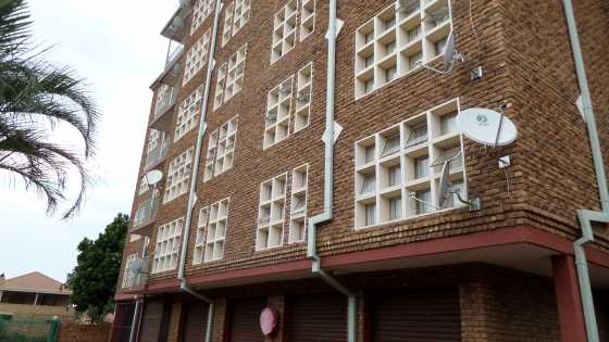 3 Bedroom Upmarket Apartment in the CBD of Pretoria North