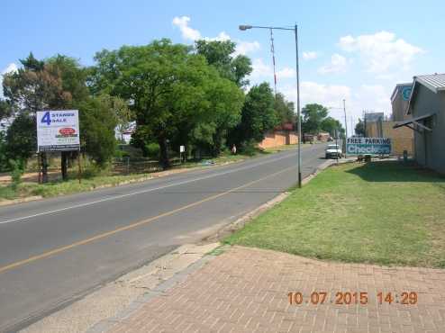 3 Besigheidserwe In PARYS - FREESTATE - in Midde dorp