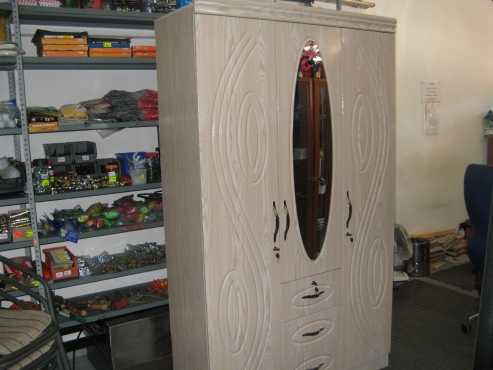 3 Door Hang and Pack Wardrobe