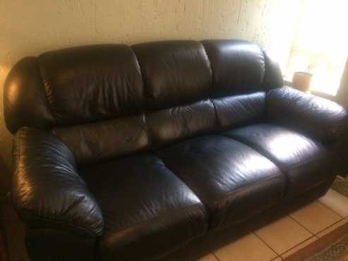 3 Piece Full leather lounge suite