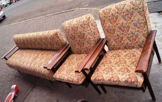 3 Piece Lounge Suite S018852A Rosettenvillepawnshop