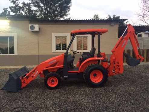 3 x Kubota L39 Mini TLB039s for sale...like brand new