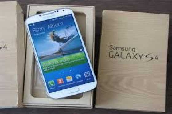 32GB, Samsung galaxy S4 with Complete accessories with Original Box