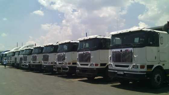 34 TON SIDE TIPPER CONTRACTS