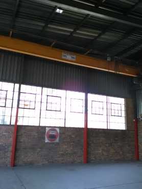 350m2 factory with crane to let in Germiston