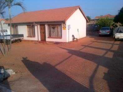 3BED HOUSE FOR SALE SOSHANGUVE GGBARGAIN