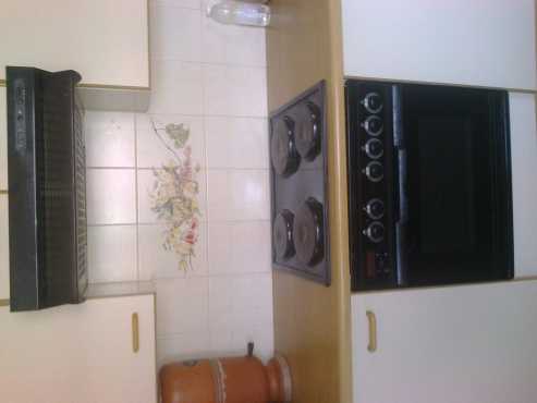 3pc Kelvinator stove set.