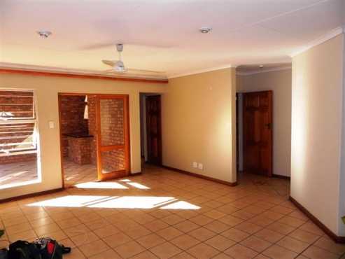 4 BED HOUSE TO LET IN DORINGKLOOF