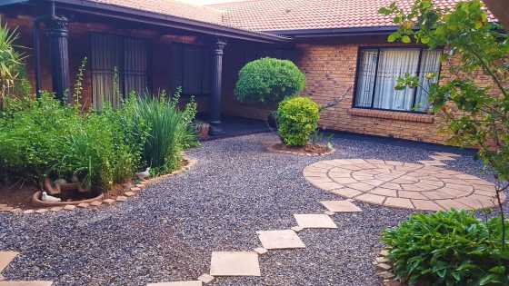 4 Bedroom house for sale in Riamar Park, Bronkhorstspruit