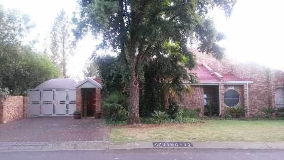 4 Bedroom house with stunning view over Vaalriver,SE3,Vanderbijlpark