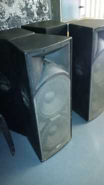 4 big speakers, amp, mixer for sale