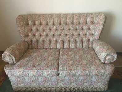 4 piece brocade sofa set